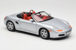 Porsche Boxster S 986 Srebrn UT Models 1:18 WAP021007 Kovina – slika 6 od 8