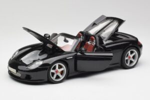 Porsche Carrera GT Črn Maisto 1:18 36665 Kovina – slika 2 od 8