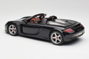 Porsche Carrera GT Črn Maisto 1:18 36665 Kovina – slika 7 od 8