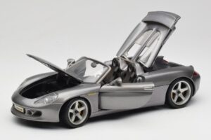 Porsche Carrera GT Siva Metalik Maisto 1:18 36622-R1 Kovina – slika 2 od 8