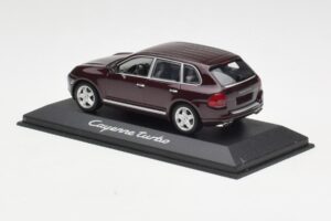 Porsche Cayenne 955 Turbo Temno Rdeč Minichamps 1:43 WAPC2000113 Kovina – slika 3 od 4