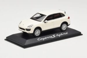 Porsche Cayenne 958 S Hybrid Bel Minichamps 1:43 WAP0200040B Kovina – slika 2 od 4