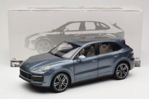 Porsche Cayenne 958 Turbo S Blue Metallic Minichamps 1:18 110066070 Kovina – slika 8 od 8