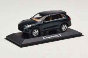 Porsche Cayenne 958 S Blue Metallic Minichamps 1:43 WAP0200060E Kovina – slika 2 od 4