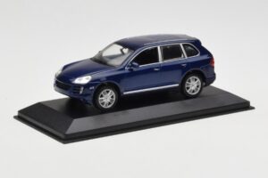 Porsche Cayenne S Modra Minichamps 1:43 WAP02061217 Kovina – slika 2 od 4