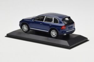 Porsche Cayenne S Modra Minichamps 1:43 WAP02061217 Kovina – slika 3 od 4