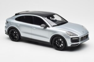 Porsche Cayenne E3 S Coupe Dolo Srebrn Norev 1:18 WAP0213220K Kovina – slika 4 od 6