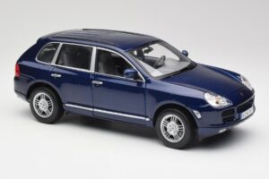Porsche Cayenne S 9PA Dark Sea Modra Metalik Maisto 1:18 31635 Kovina – slika 6 od 8