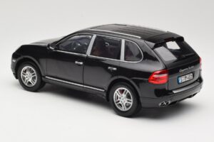 Porsche Cayenne Turbo 957 Črn Norev 1:18 WAP02112317 Kovina – slika 7 od 8
