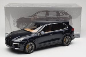 Porsche Cayenne Turbo S 958 Blue Metallic Minichamps 1:18 110064001 Kovina – slika 8 od 8