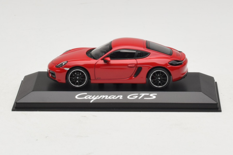 Porsche Cayman 981 GTS Rdeč Minichamps 1:43 WAP0200150E Kovina