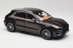 Porsche Macan 95B Turbo Mahagoni Metalik Minichamps 1:18 110062500 Kovina – slika 6 od 8