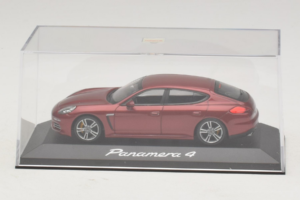 Porsche Panamera 970 4 Red Metallic Minichamps 1:43 WAP0201250E Kovina – slika 4 od 5