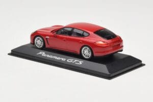 Porsche Panamera 970 GTS Rdeč Minichamps 1:43 WAP0200230C Kovina – slika 3 od 4