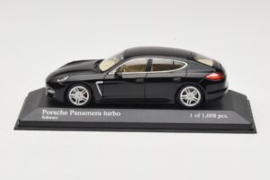 Porsche Panamera 970 Turbo Črna Metalik Minichamps 1:43 400068271 Kovina
