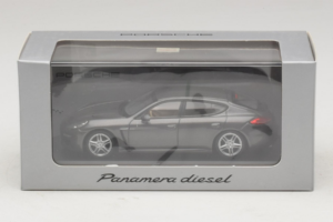 Porsche Panamera 970 Diesel Grey Metallic Minichamps 1:43 WAP0202300E Kovina – slika 4 od 4