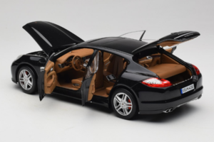 Porsche Panamera 970 Turbo Basalt Black Norev 1:18 WAP02100319 Kovina – slika 5 od 8