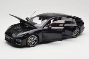 Porsche Panamera 971 Turbo S Moder Metallic Minichamps 1:18 113061075 Kovina – slika 2 od 8
