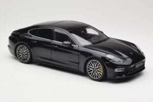 Porsche Panamera 971 Turbo S Moder Metallic Minichamps 1:18 113061075 Kovina – slika 6 od 8