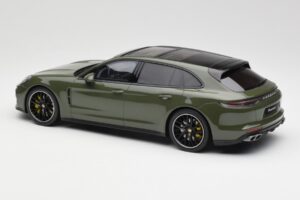 Porsche Panamera Turbo S 971 Sport Turismo Zelen GT Spirit 1:18 GT447 Smola – slika 5 od 6