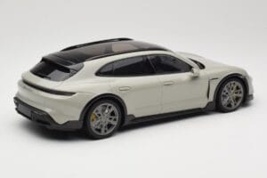 Porsche Taycan Cross Turismo Turbo S Chalk Grey Minichamps 1:18 155069302 Kovina – slika 2 od 6