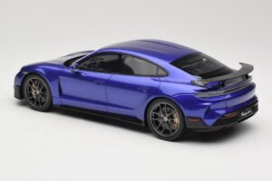 Porsche Taycan J1 Turbo GT Purple Sky Metallic GT Spirit 1:18 GT520 Smola – slika 5 od 6
