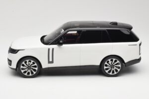 Land Rover Range Rover L460 P530 Autobiography Fuji White GT Spirit 1:18 GT533 Smola – slika 3 od 6