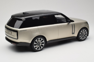 Range Rover L460 P530 Autobiography Sunset Gold GT Spirit 1:12 GT542 Smola – slika 2 od 6