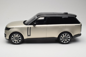Range Rover L460 P530 Autobiography Sunset Gold GT Spirit 1:12 GT542 Smola – slika 3 od 6