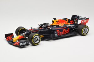 Red Bull Racing RB16 #33 M. Verstappen Winner 70th Anniversary GP 2020 Minichamps 1:18 110200533 Kovina