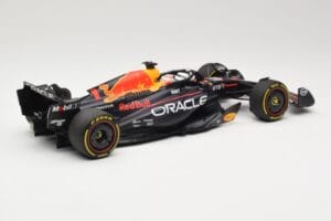 Red Bull Racing RB19 #1 M. Verstappen Winner Monaco GP 2023 Minichamps 1:18 110230701 Kovina – slika 2 od 6