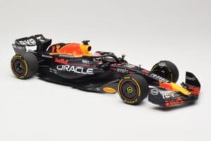 Red Bull Racing RB19 #1 M. Verstappen Winner Monaco GP 2023 Minichamps 1:18 110230701 Kovina – slika 4 od 6