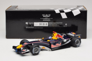 Red Bull RB1 Cosworth #14 D. Coulthard Red Bull Racing Showcar 2005 Minichamps 1:18 100050084 Kovina – slika 6 od 7