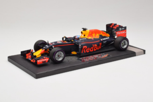 Red Bull RB12 Tag Heuer #3 D. Ricciardo Red Bull Racing 1st Pole Monaco Grand Prix 2016 Minichamps 1:18 117160103 Smola – slika 2 od 7
