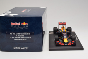 Red Bull RB12 Tag Heuer #3 D. Ricciardo Red Bull Racing 1st Pole Monaco Grand Prix 2016 Minichamps 1:18 117160103 Smola – slika 6 od 7