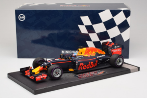 Red Bull RB12 Tag Heuer #3 D. Ricciardo Red Bull Racing 1st Pole Monaco Grand Prix 2016 Minichamps 1:18 117160103 Smola – slika 7 od 7