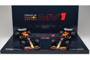 Red Bull RB19 Honda RBPT #1 M. Verstappen Oracle Red Bull Racing Qatar Grand Prix World Champion 2023 Minichamps 1:18 1122318 – slika 6 od 6