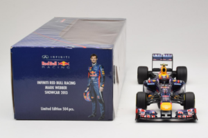 Red Bull RB9 Renault #2 M. Webber Infiniti Red Bull Racing Showcar 2013 Minichamps 1:18 110130072 Kovina – slika 6 od 6