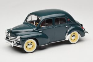 Renault 4CV Zelena Solido 1:18 8047 Kovina