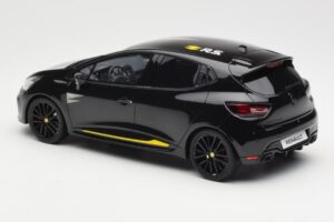 Renault Clio 4 RS Črn Otto 1:18 OT946 Smola – slika 4 od 5