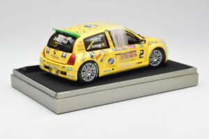 Renault Clio Sport #2 E. Rangoni Renault Clio Trophy Winner 2000 Universal Hobbies 1:18 7711218616 Kovina – slika 2 od 6