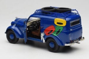 Renault Juvaquatre Michelin Blue Solido 1:18 82008 Kovina – slika 7 od 8