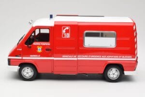 Renault Master T30 VSAB Gasilci Rdeč Otto 1:18 OT1107 Smola – slika 3 od 6