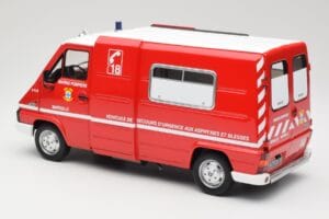 Renault Master T30 VSAB Gasilci Rdeč Otto 1:18 OT1107 Smola – slika 5 od 6