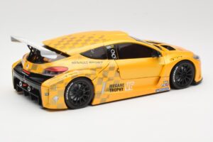 Renault Megane Trophy Showcar Rumena Eurocup Megane Trophy 2011 Norev 1:18 185109 Kovina – slika 3 od 8