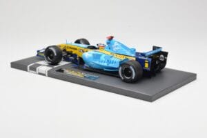 Renault R25 #5 F. Alonso 2nd Place British GP 2005 Minichamps 1:18 117051105 Kovina – slika 2 od 6