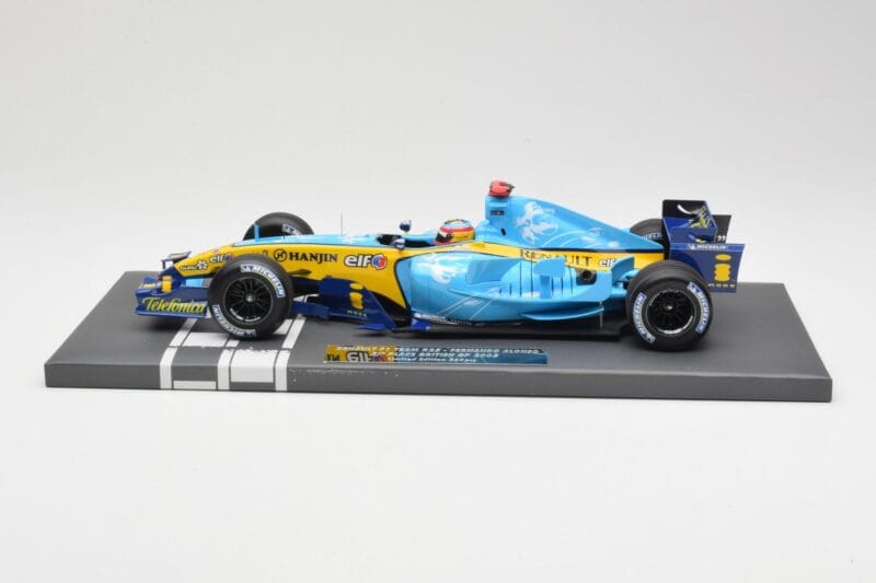 Renault R25 #5 F. Alonso 2nd Place British GP 2005 Minichamps 1:18 117051105 Kovina