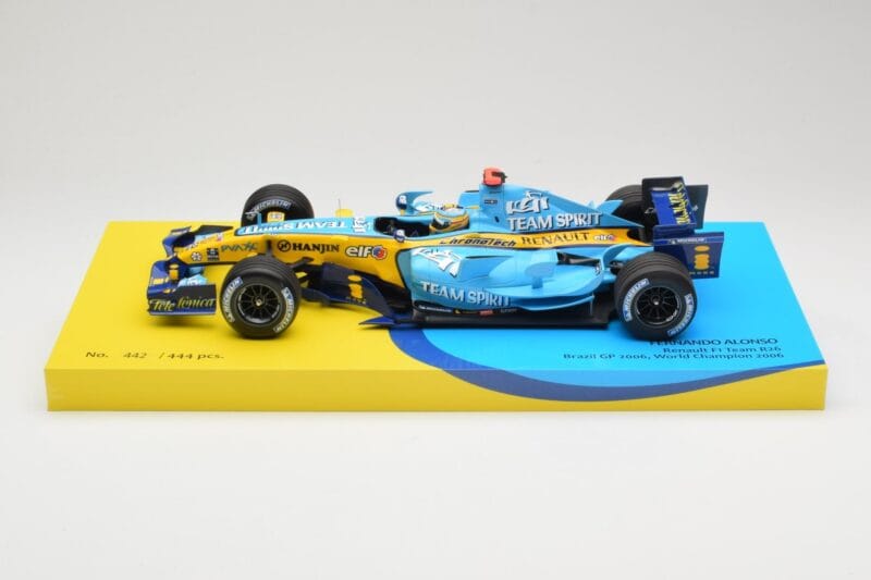 Renault R26 #1 F. Alonso F1 World Champion Brazilian GP 2006 Minichamps 1:18 147061801 Kovina
