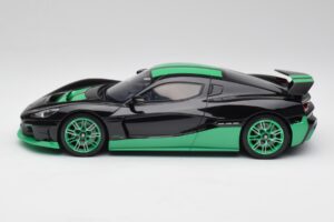 Rimac Nevera Record Monochrome Črn GT Spirit 1:18 GT916 Smola – slika 3 od 6