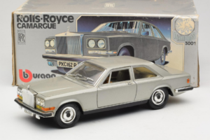 Rolls-Royce Camargue Srebrna Diamond Edition Bburago 1:18 3001-M3 Kovina – slika 8 od 8